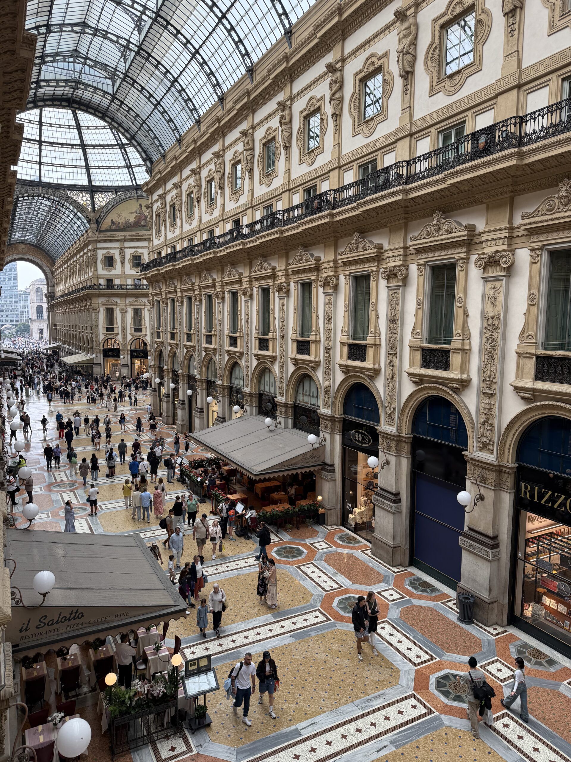 Nuovo negozio The Bridge in Galleria Vittorio Emanuele II