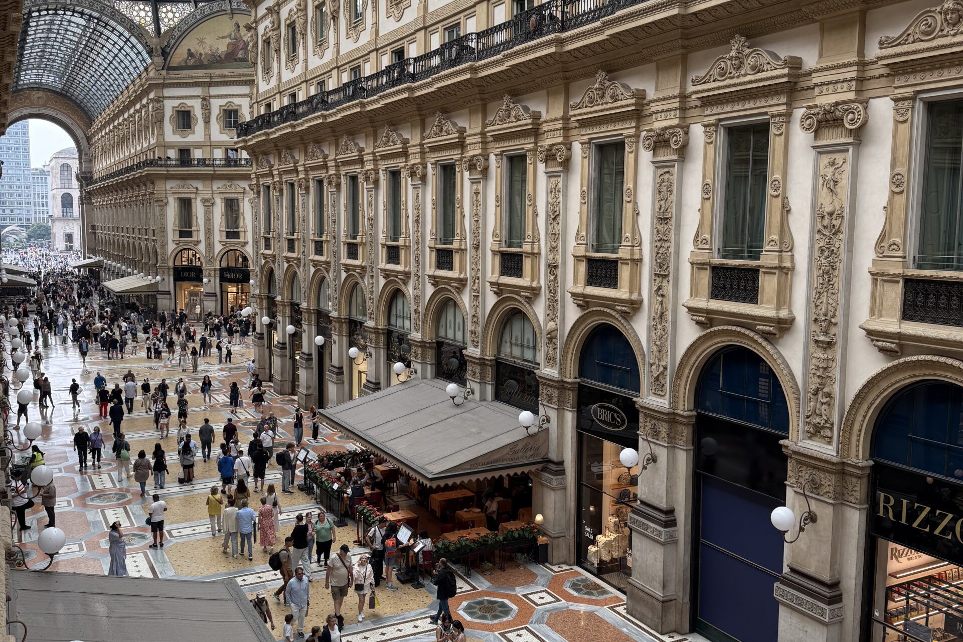 Nuovo negozio The Bridge in Galleria Vittorio Emanuele II